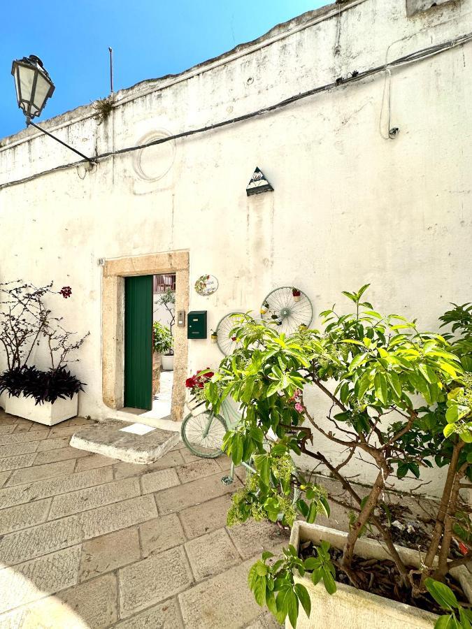 奥斯图尼Casa Giardino别墅 外观 照片